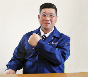 代表取締役　佐藤研治